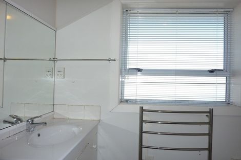 Photo of property in 90 Neill Street, Hornby, Christchurch, 8042