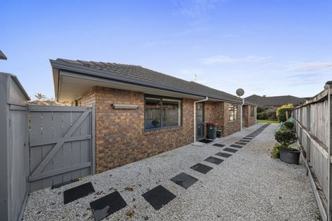 Photo of property in 62 Lough Bourne Drive, Pukekohe, 2120