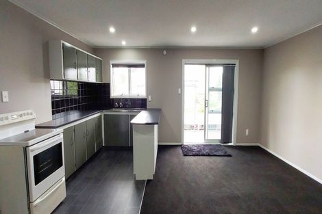 Photo of property in 16d Orlando Street, Stratford, 4332