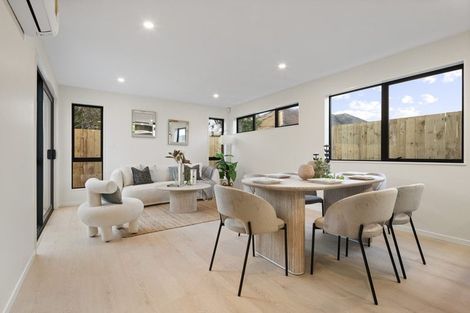 Photo of property in 8b Deuxberry Avenue, Northcote, Auckland, 0627