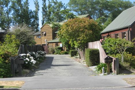 Photo of property in 177 Royal Park Drive, Parklands, Christchurch, 8083