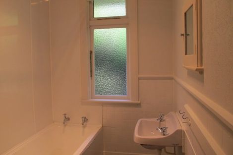 Photo of property in 5 Osborne Terrace, Mornington, Dunedin, 9011