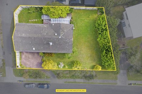 Photo of property in 1 Montana Avenue, Murrays Bay, Auckland, 0630