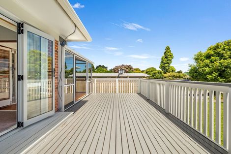 Photo of property in 95 Kitchener Road, Waiuku, 2123
