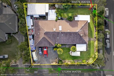 Photo of property in 2 Septimus Place, Henderson, Auckland, 0612