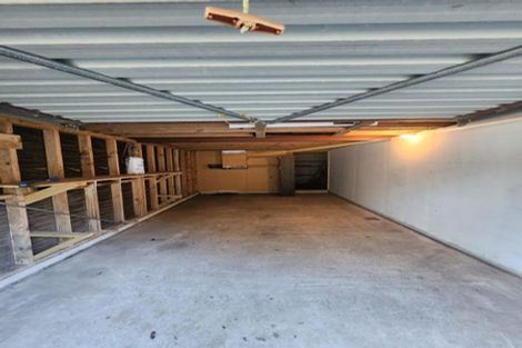 Photo of property in 200a Mitchell Street, Brooklyn, Wellington, 6021