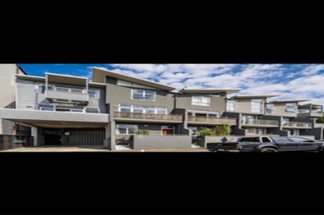 Photo of property in Mondrian Townhouses, 2/24 Hanson Street, Mount Cook, Wellington, 6021