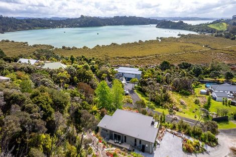 Photo of property in 7 Toi Track, Russell, 0272