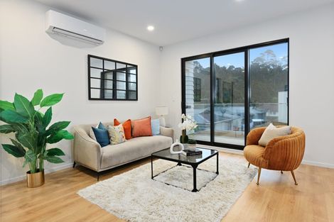 Photo of property in 1/42 Woodside Road, Massey, Auckland, 0614