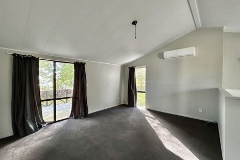 Photo of property in 13 Clarks Beach Road, Clarks Beach, 2122