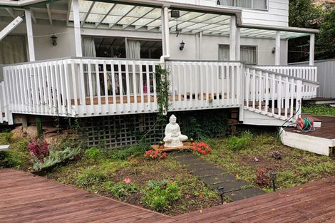 Photo of property in 138 Lynwood Road, New Lynn, Auckland, 0600