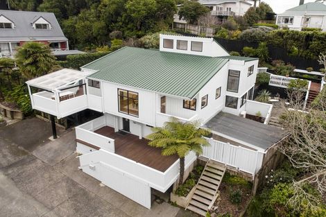 Photo of property in 2/24 Colonial Road, Birkenhead, Auckland, 0626