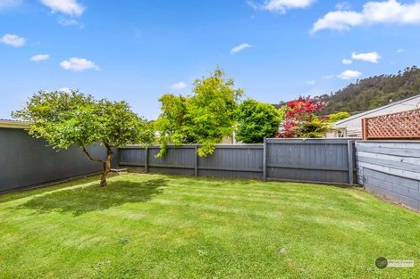 Photo of property in 10a Helvetia Grove, Naenae, Lower Hutt, 5011