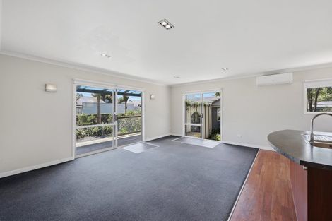 Photo of property in 47 Taihiki Road, Clarks Beach, 2122