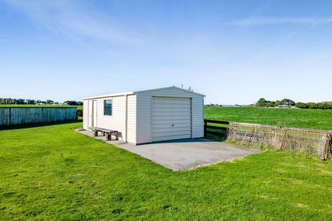 Photo of property in 270 Brown Road, Brixton, Waitara, 4382