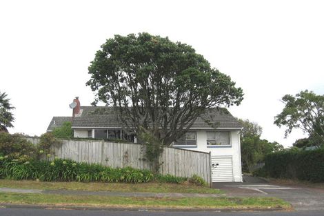 Photo of property in 1/9 Sunnynook Road, Forrest Hill, Auckland, 0620