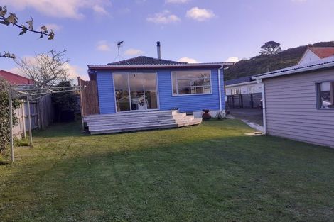 Photo of property in 10 Chamberlain Road, Karori, Wellington, 6012
