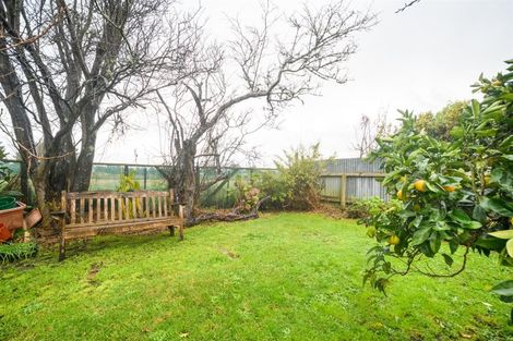 Photo of property in 24 Oaklea Avenue, Marton, 4710