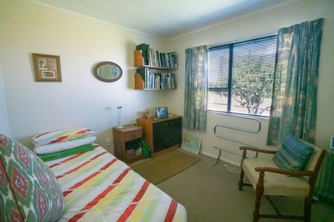 Photo of property in 8 Kauri Drive, Waiuku, 2123