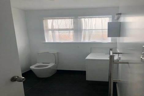 Photo of property in 11 Kotuku Street, Te Atatu Peninsula, Auckland, 0610