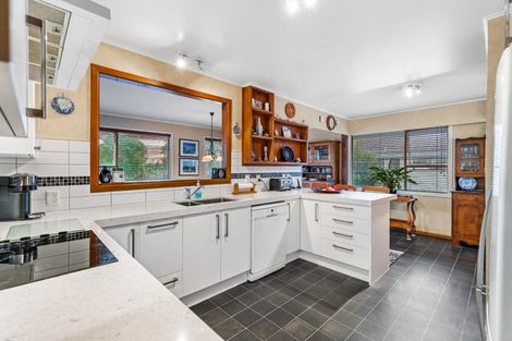 Photo of property in 15 Anich Road, Massey, Auckland, 0614