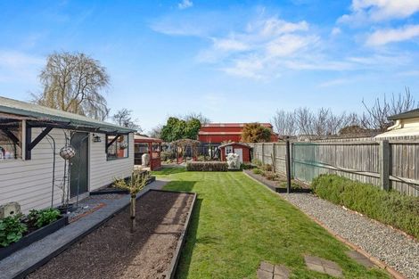 Photo of property in 34 Pannell Avenue, Wainoni, Christchurch, 8061