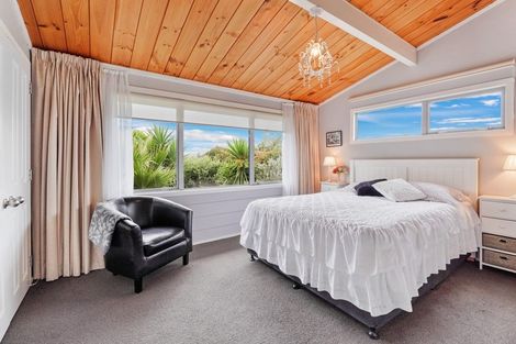 Photo of property in 112 Manly Street, Paraparaumu Beach, Paraparaumu, 5032