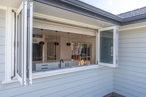 Photo of property in 3 Barbaras Way, Waikanae Beach, Waikanae, 5036