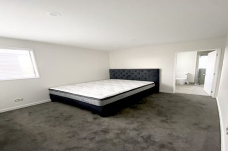 Photo of property in 11 Grey Way, Russley, Christchurch, 8042