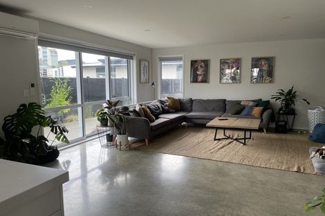 Photo of property in 9 Passchendaele Grove, Trentham, Upper Hutt, 5018