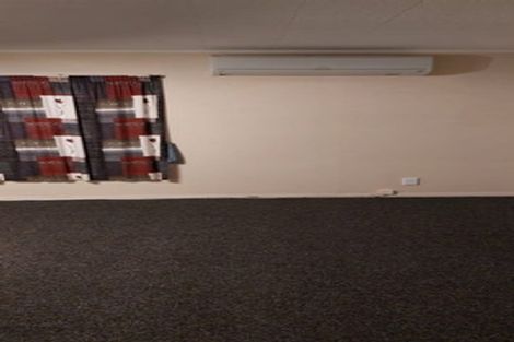 Photo of property in 2/100 Cargill Street, Papakura, 2110