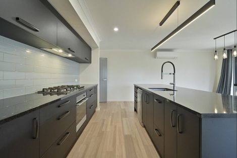 Photo of property in 22 Read Crescent, Clive, 4102