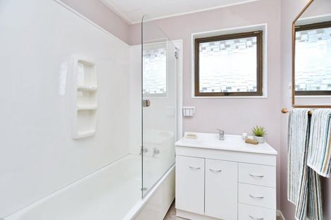 Photo of property in 64 Newnham Street, Rangiora, 7400