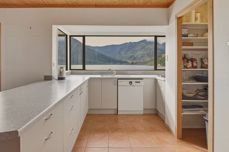 Photo of property in 803 Manaroa Road, Manaroa, Picton, 7282