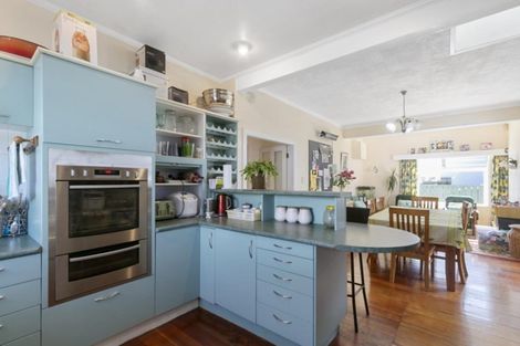 Photo of property in 76 Hautana Street, Woburn, Lower Hutt, 5010