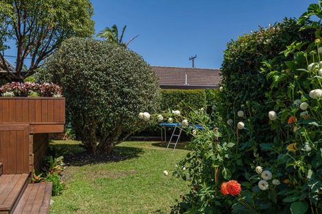 Photo of property in 173 Lake Road, Belmont, Auckland, 0622