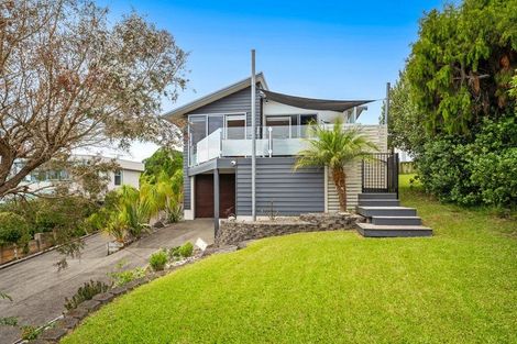 Photo of property in 33 Totara Road, Stanmore Bay, Whangaparaoa, 0932