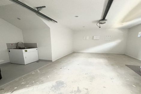Photo of property in 349a Bucklands Beach Road, Bucklands Beach, Auckland, 2012