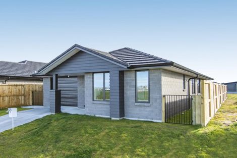 Photo of property in 9 Tamapahore Boulevard, Papamoa Beach, Papamoa, 3118