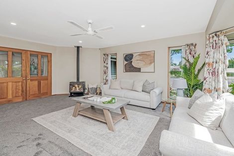 Photo of property in 128 Yaldhurst Road, Sockburn, Christchurch, 8042