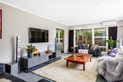 Photo of property in 75 Larsen Crescent, Tawa, Wellington, 5028