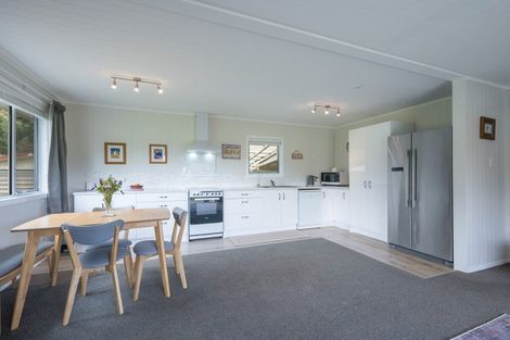 Photo of property in 138 Waller Street, Murchison, 7007