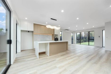 Photo of property in 134e Mokoia Road, Chatswood, Auckland, 0626