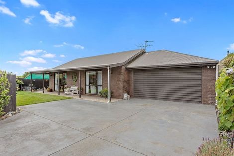 Photo of property in 10 Robert Coup Road, Kaiapoi, 7630