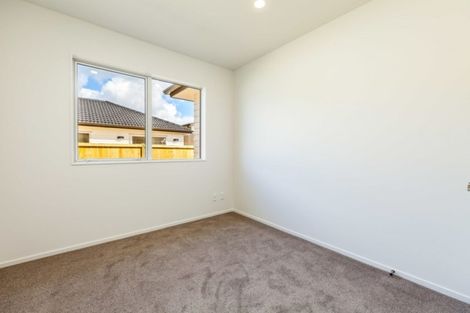 Photo of property in 12 Hemopo Street, Pukekohe, 2120