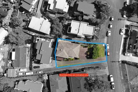 Photo of property in 16 Glendhu Road, Bayview, Auckland, 0629