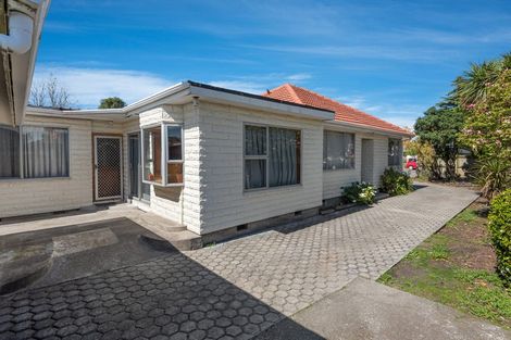 Photo of property in 16 Buchanans Road, Sockburn, Christchurch, 8042