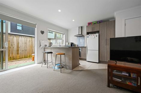 Photo of property in 72u5 Carrington Avenue, Silverdale, Hamilton, 3216