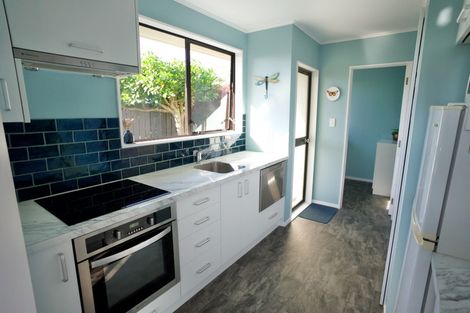 Photo of property in 31 Rothwell Street, Titahi Bay, Porirua, 5022