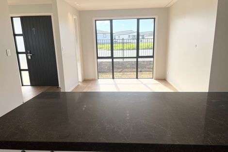 Photo of property in 1 Turbine Way, Hobsonville, Auckland, 0616